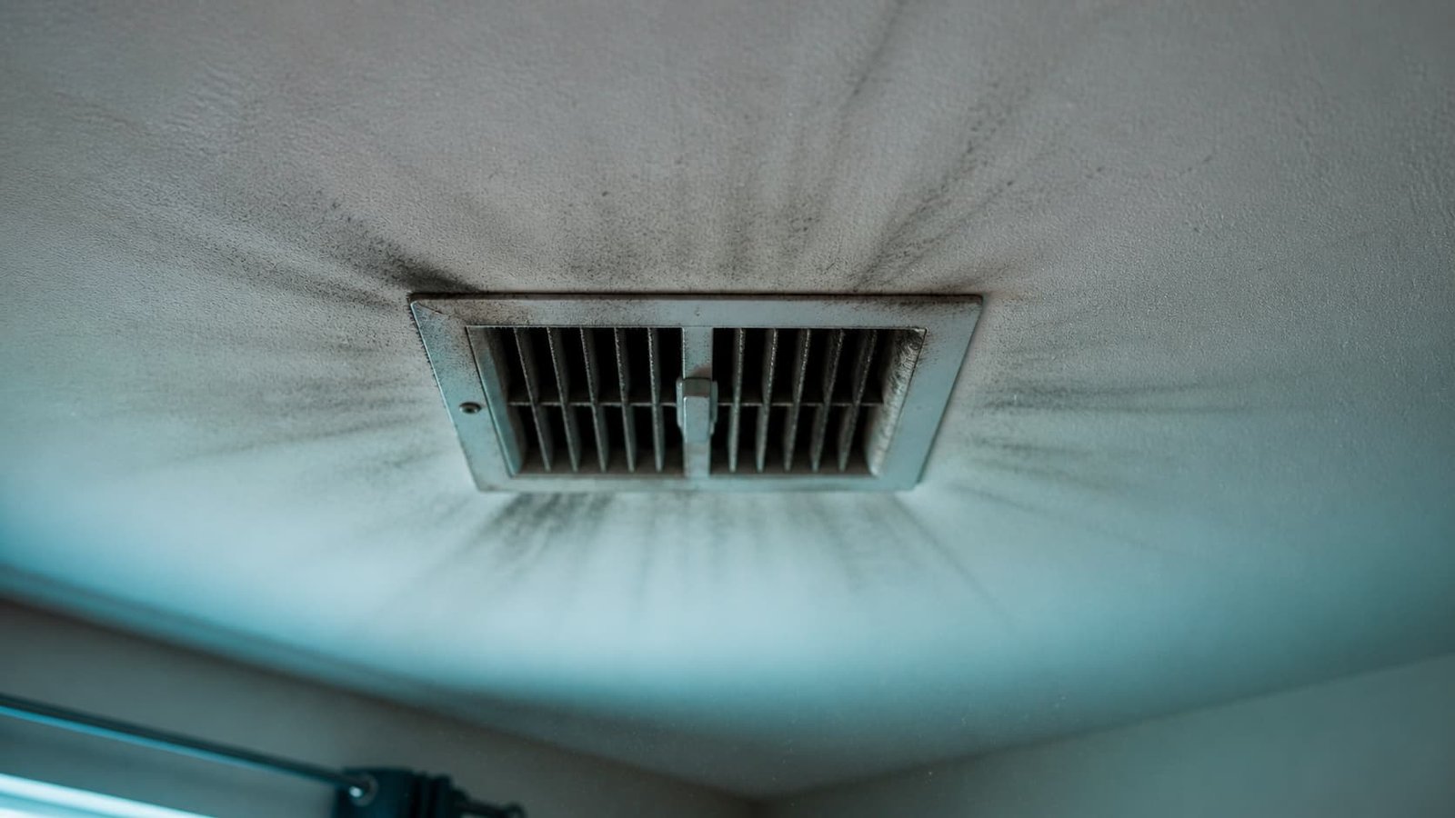 5 signs you need air duct cleaning in Texas