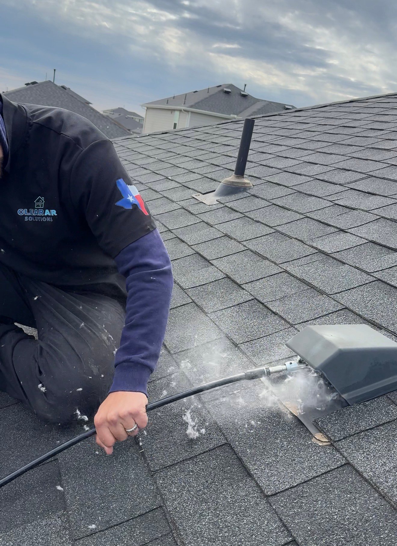 Rooftop dryer vent cleaning in Pasadena